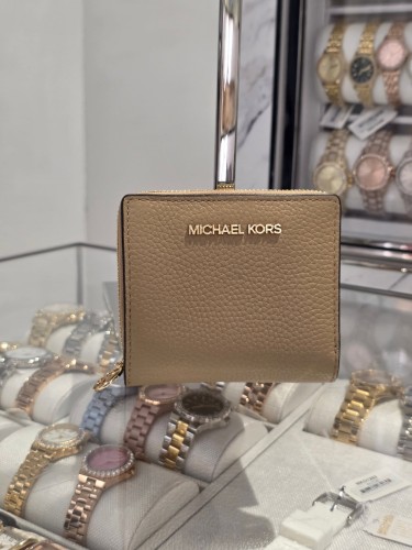 Bifold Za Charm.jpg