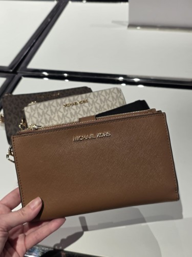 Michael Kors Portfel Double Zip Luggage