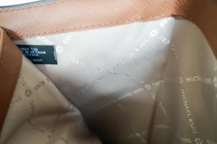 Michael Kors Portfel Double Zip Luggage