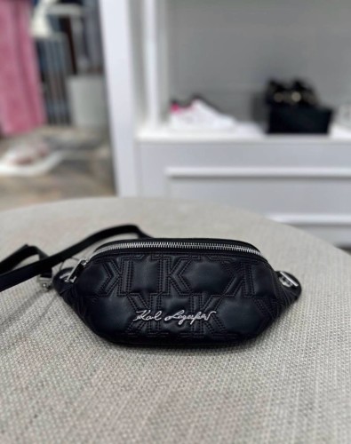 Nerka Karl Lagerfeld Kurl.jpg