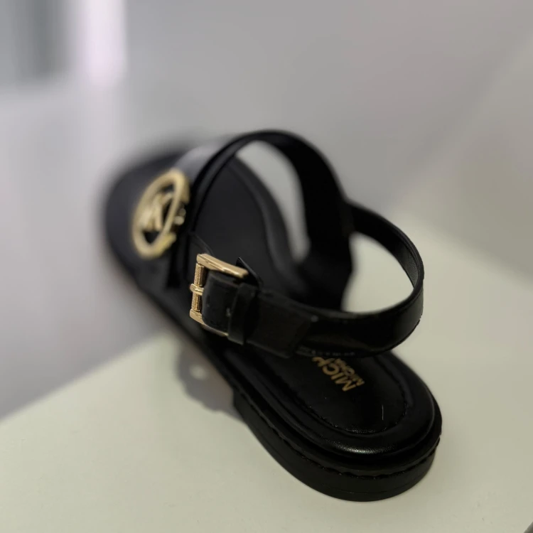 Michael Kors Carmen Signature Logo Thong Sandal Kolor