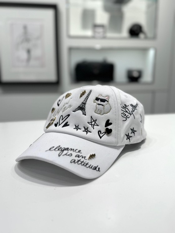 karl-lagerfeld-czapka-paris