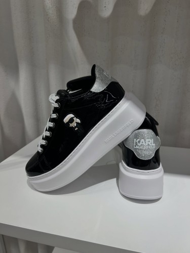 Karl Lagerfeld Mega Kapri Ikon Karl czarne sneakersy lakierowane