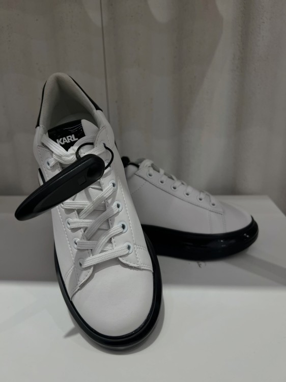 Karl Lagerfeld Kapri Kushion Ikon Lo Lace skóra naturalna