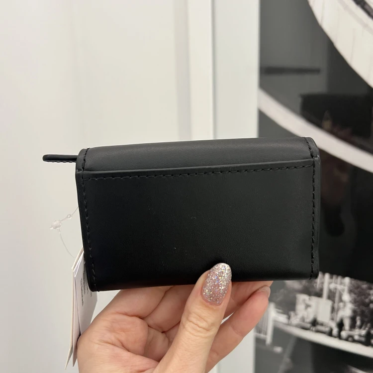 Michael Kors Lyra XS Trifold Etui Black  Back.jpg